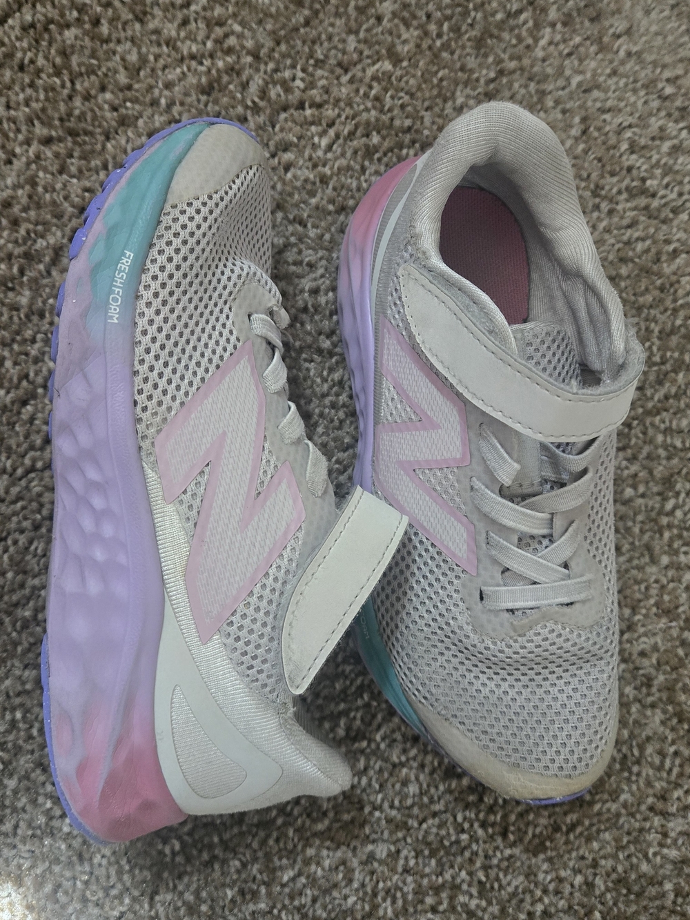 New Balance Kids Light Gray Sneakers with Pink and Purple Accents